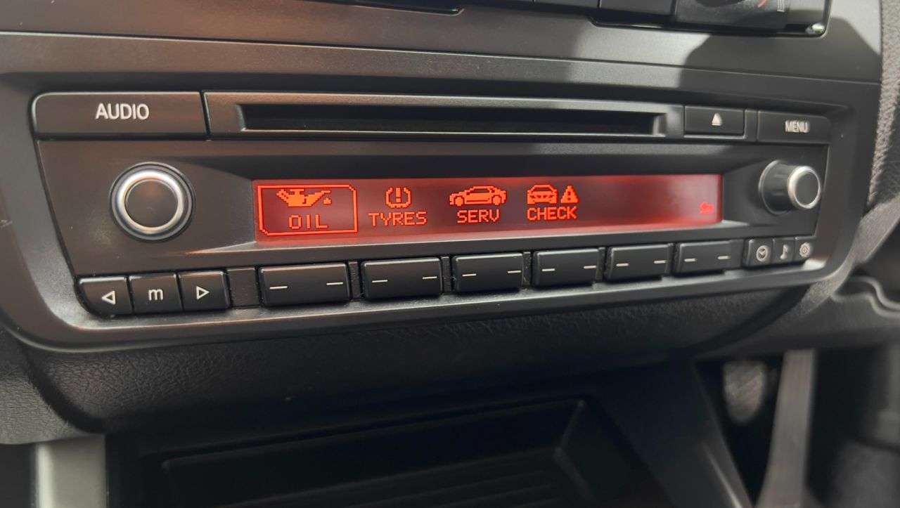 2013 BMW 1 SERIES 2013 BMW 1 SERIES