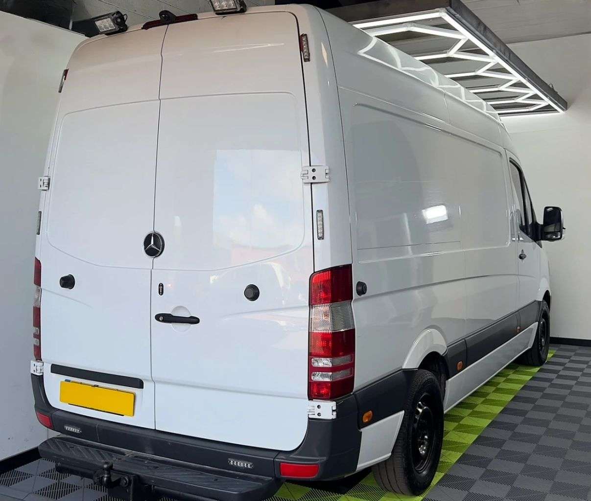 A 2018 MERCEDES-BENZ SPRINTER 2.1 316 CDI MWB 163 BHP A 2018 MERCEDES-BENZ SPRINTER 2.1 316 CDI MWB 163 BHP