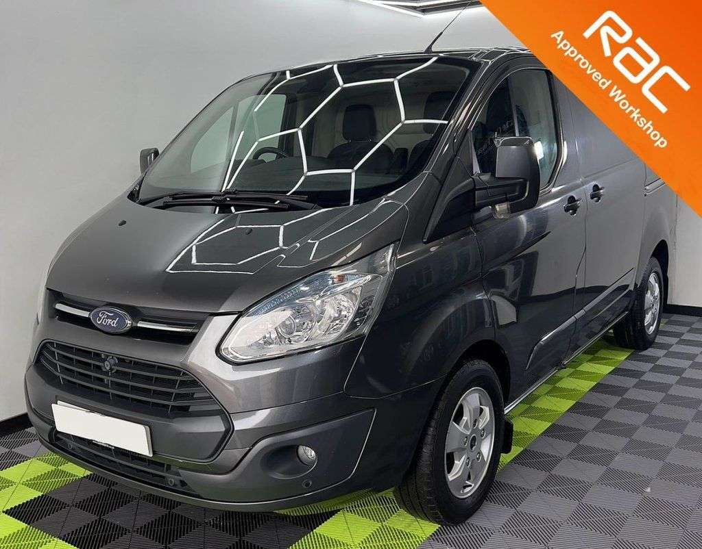 A 2015 FORD TRANSIT CUSTOM 2.2 270 LIMITED LR P/V 153 BHP A 2015 FORD TRANSIT CUSTOM 2.2 270 LIMITED LR P/V 153 BHP