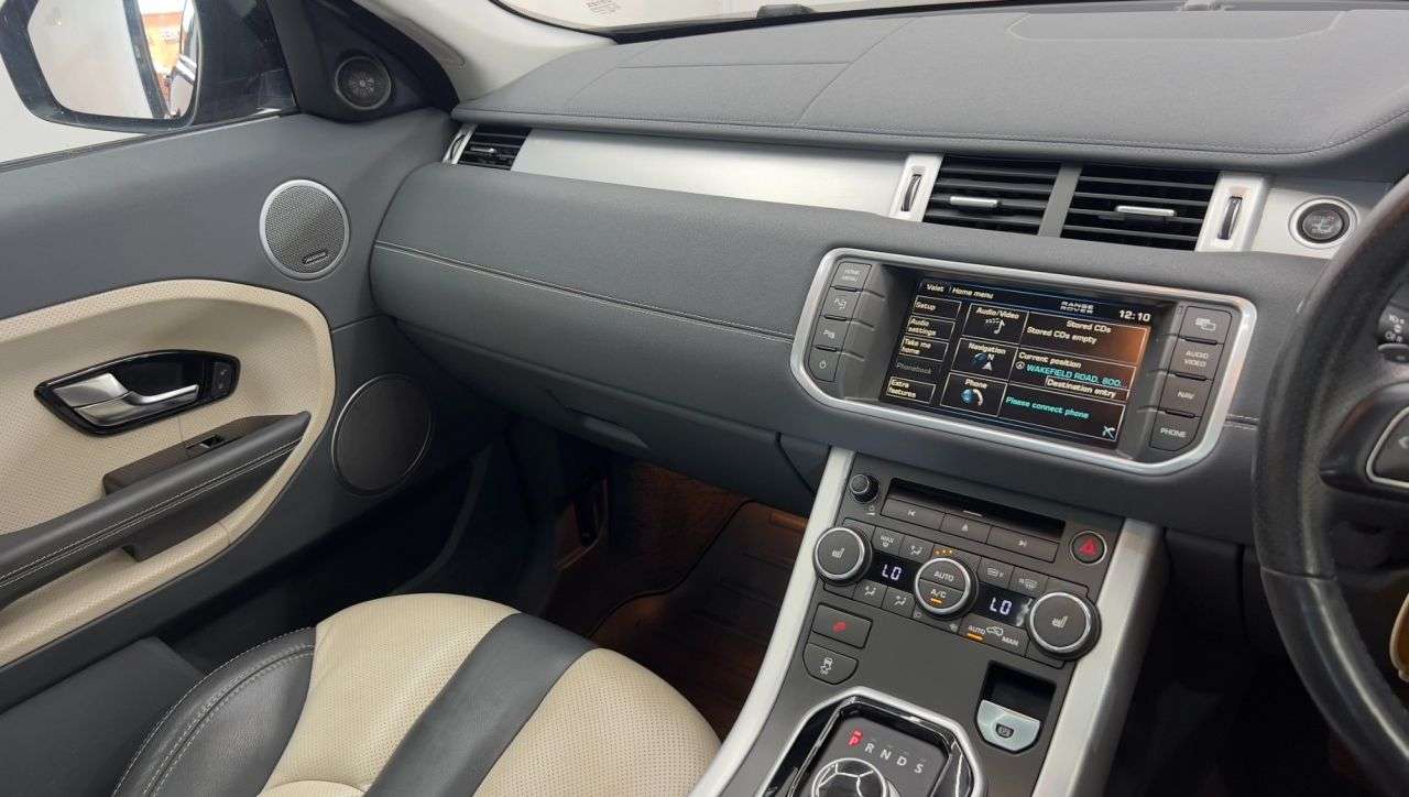 null LAND ROVER RANGE ROVER EVOQUE null LAND ROVER RANGE ROVER EVOQUE