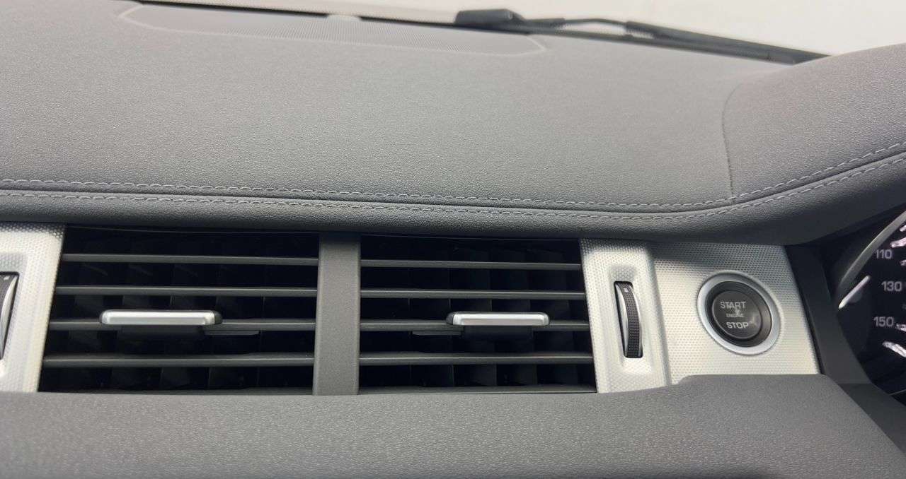 null LAND ROVER RANGE ROVER EVOQUE null LAND ROVER RANGE ROVER EVOQUE