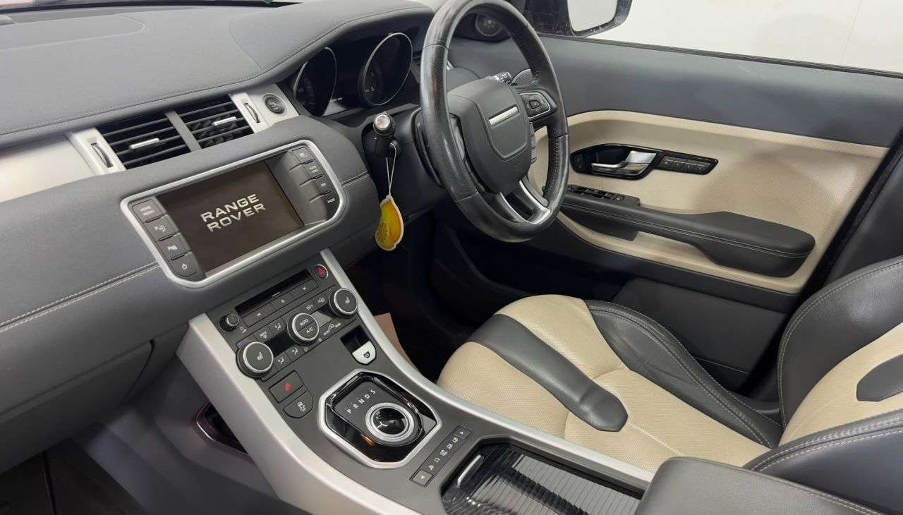 null LAND ROVER RANGE ROVER EVOQUE null LAND ROVER RANGE ROVER EVOQUE