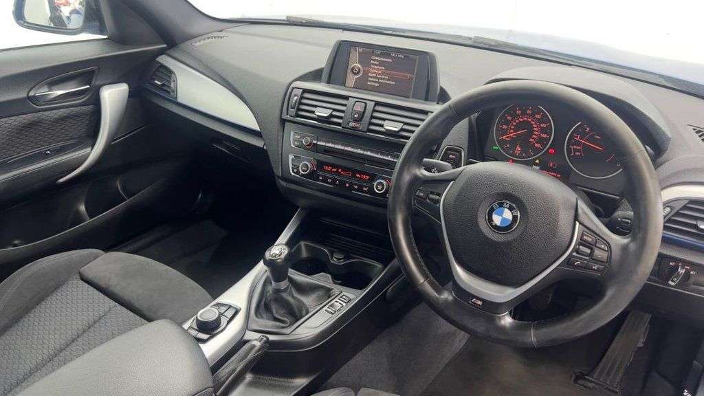 2013 BMW 1 SERIES 2013 BMW 1 SERIES