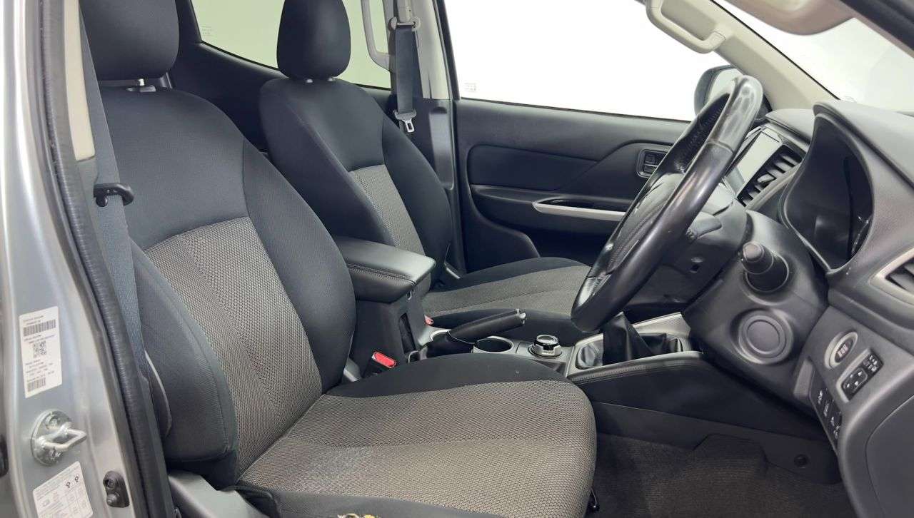 2020 MITSUBISHI L200 2020 MITSUBISHI L200