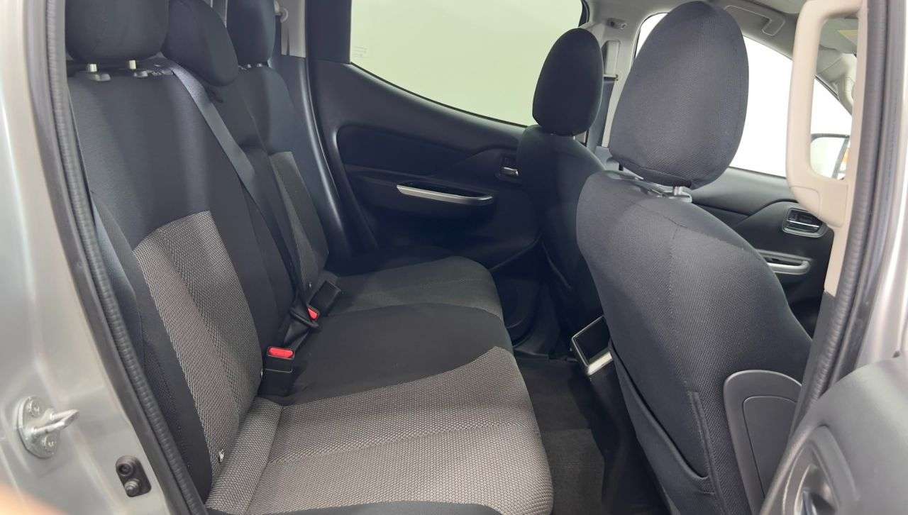 2020 MITSUBISHI L200 2020 MITSUBISHI L200