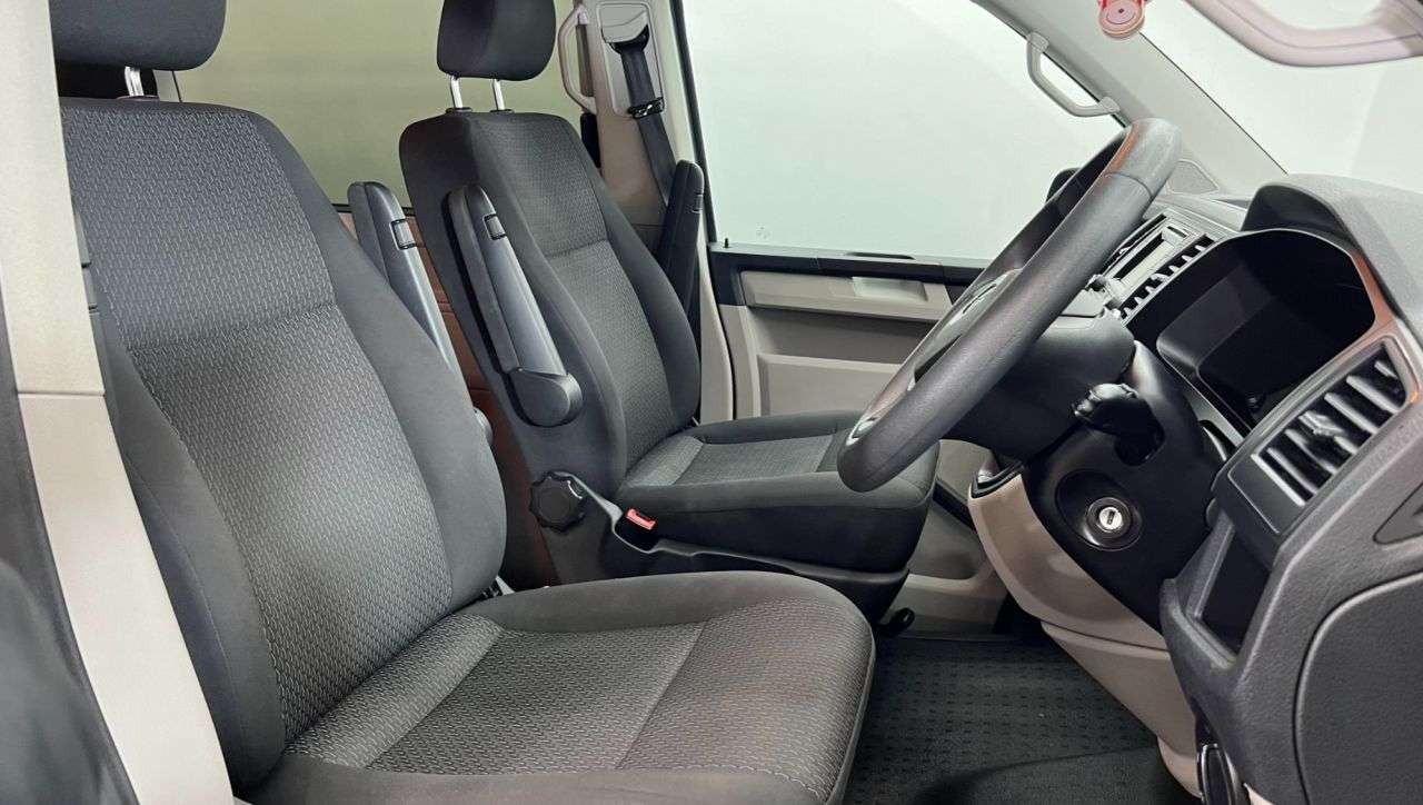 2016 VOLKSWAGEN TRANSPORTER SHUTTLE 2016 VOLKSWAGEN TRANSPORTER SHUTTLE