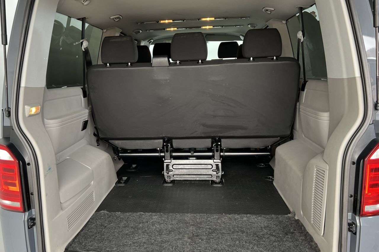 2016 VOLKSWAGEN TRANSPORTER SHUTTLE 2016 VOLKSWAGEN TRANSPORTER SHUTTLE