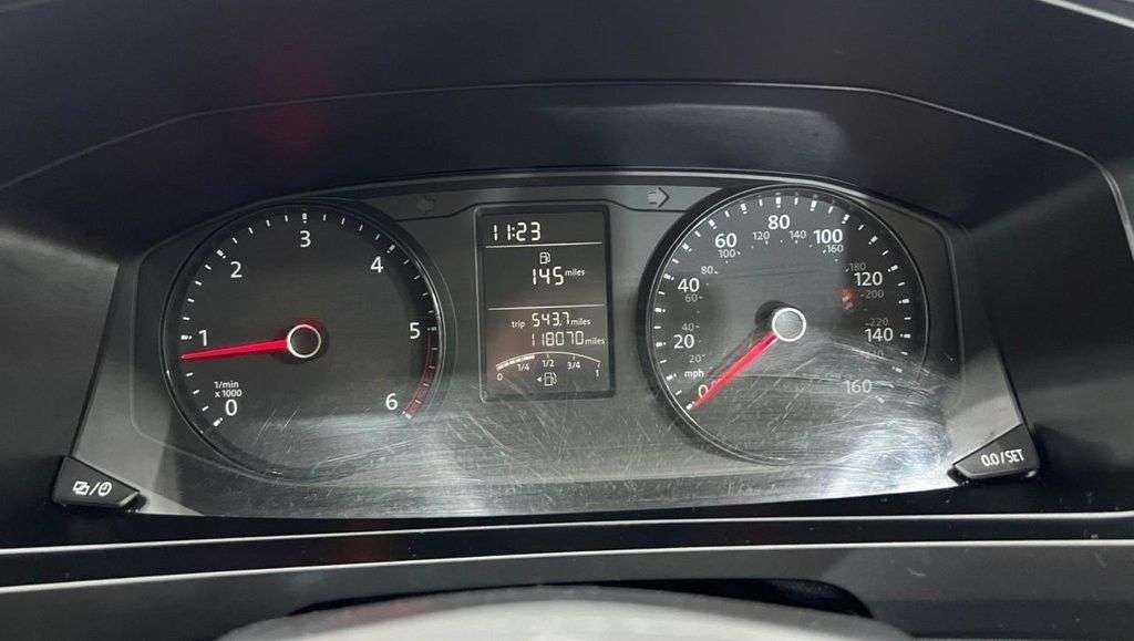 2016 VOLKSWAGEN TRANSPORTER SHUTTLE 2016 VOLKSWAGEN TRANSPORTER SHUTTLE