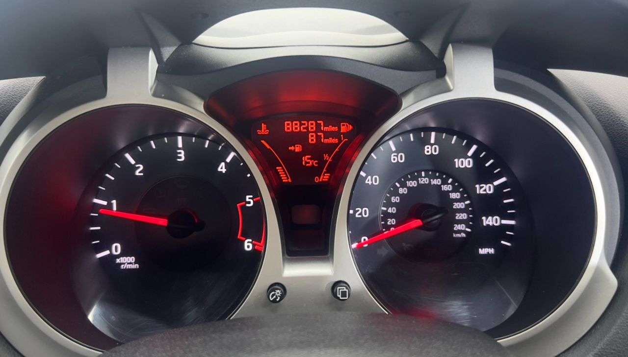 2015 NISSAN JUKE 2015 NISSAN JUKE