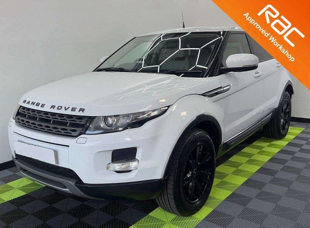 A 2012 LAND ROVER RANGE ROVER EVOQUE 2.2 TD4 PURE TECH 5d 150 BHP A 2012 LAND ROVER RANGE ROVER EVOQUE 2.2 TD4 PURE TECH 5d 150 BHP