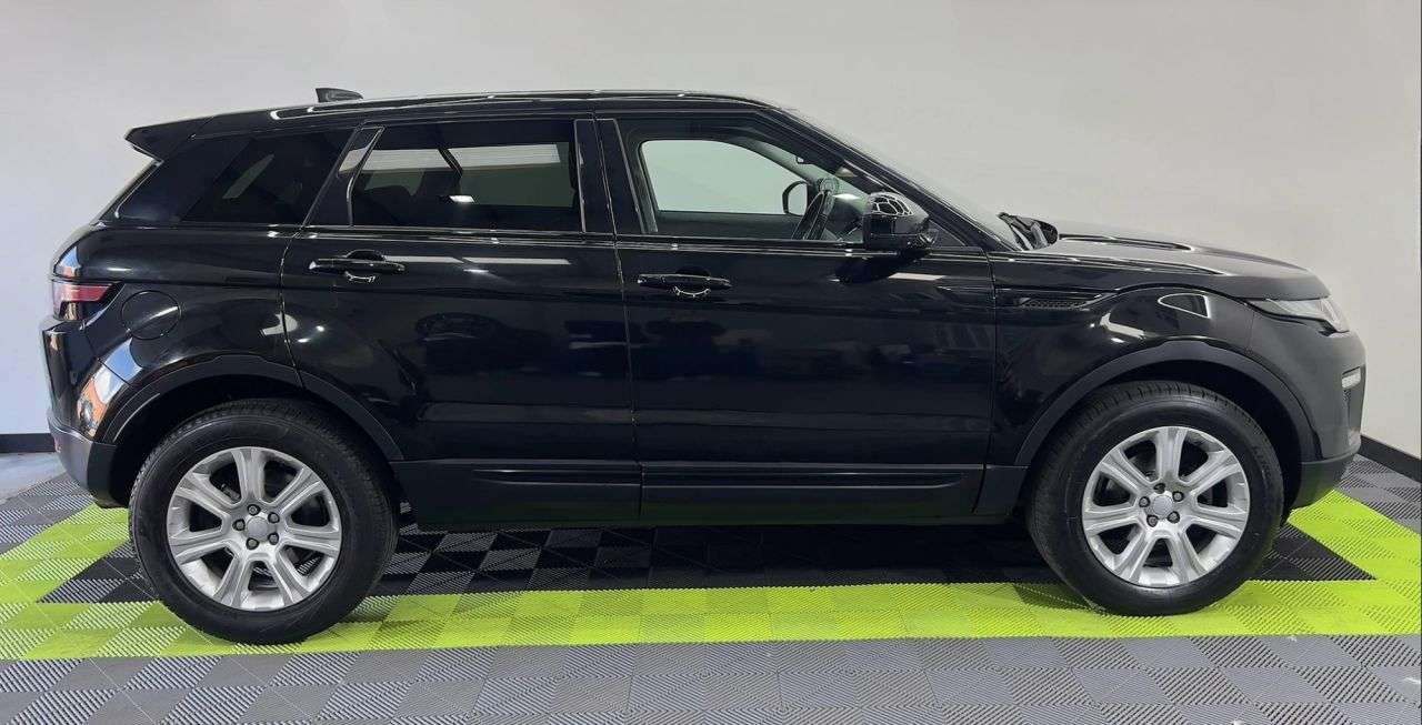 2017 LAND ROVER RANGE ROVER EVOQUE 2017 LAND ROVER RANGE ROVER EVOQUE
