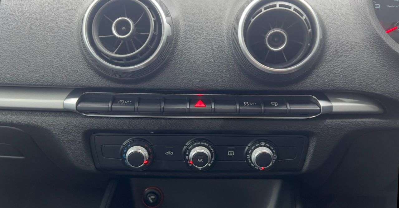 2016 AUDI A3 2016 AUDI A3