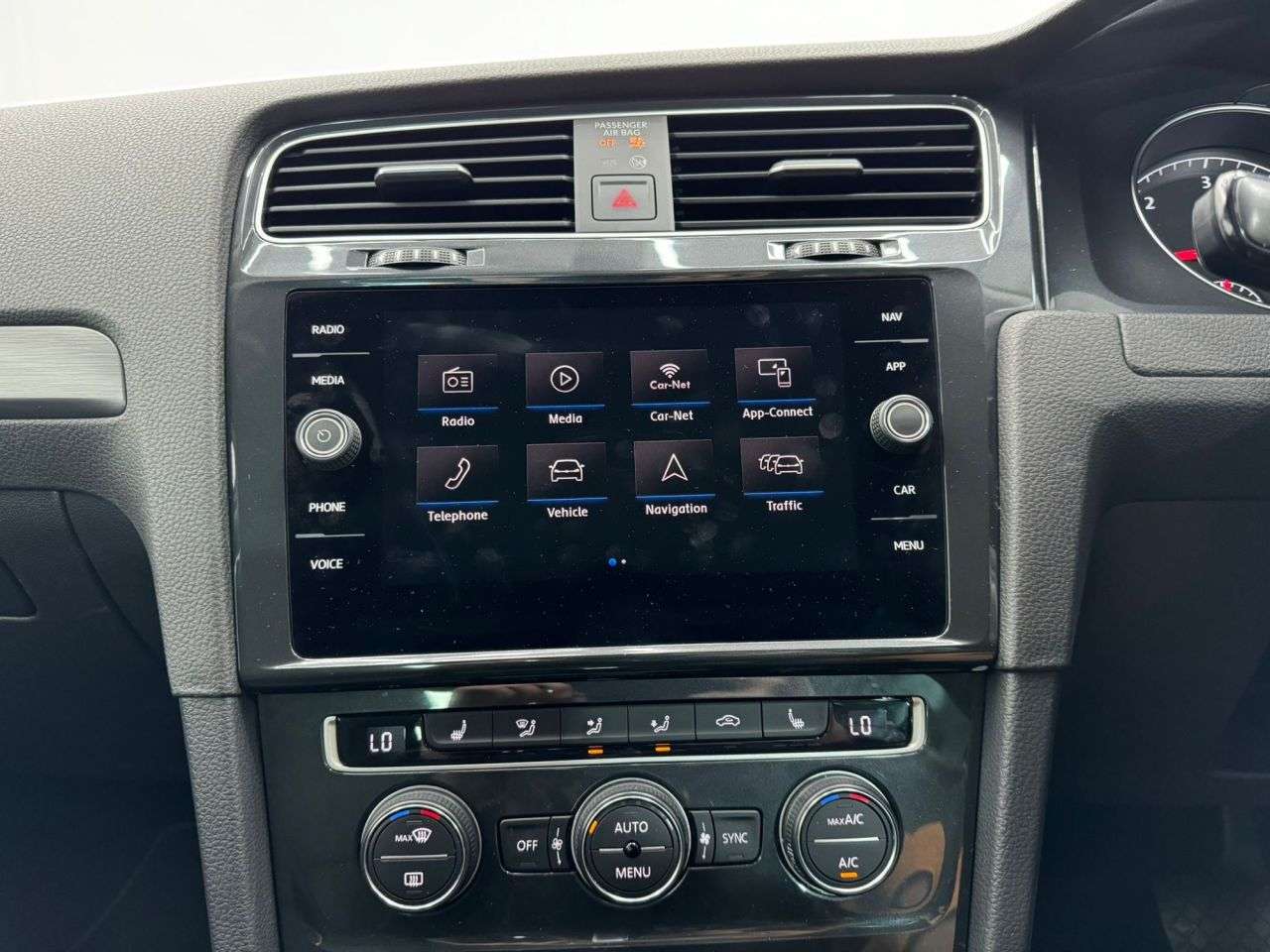 2020 VOLKSWAGEN GOLF 2020 VOLKSWAGEN GOLF