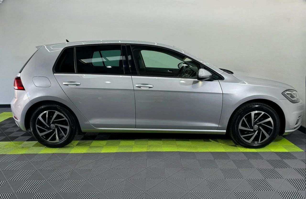 2020 VOLKSWAGEN GOLF 2020 VOLKSWAGEN GOLF