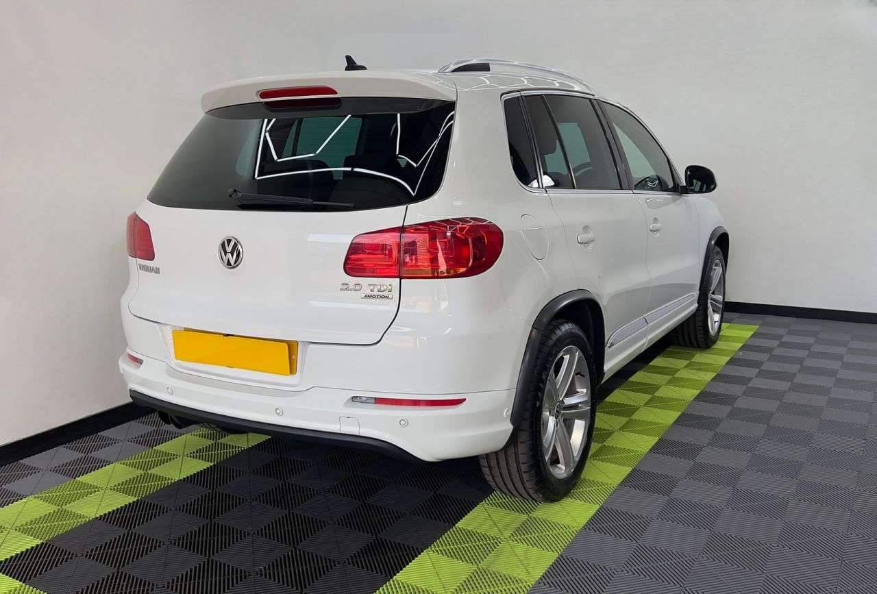 2015 VOLKSWAGEN TIGUAN 2015 VOLKSWAGEN TIGUAN