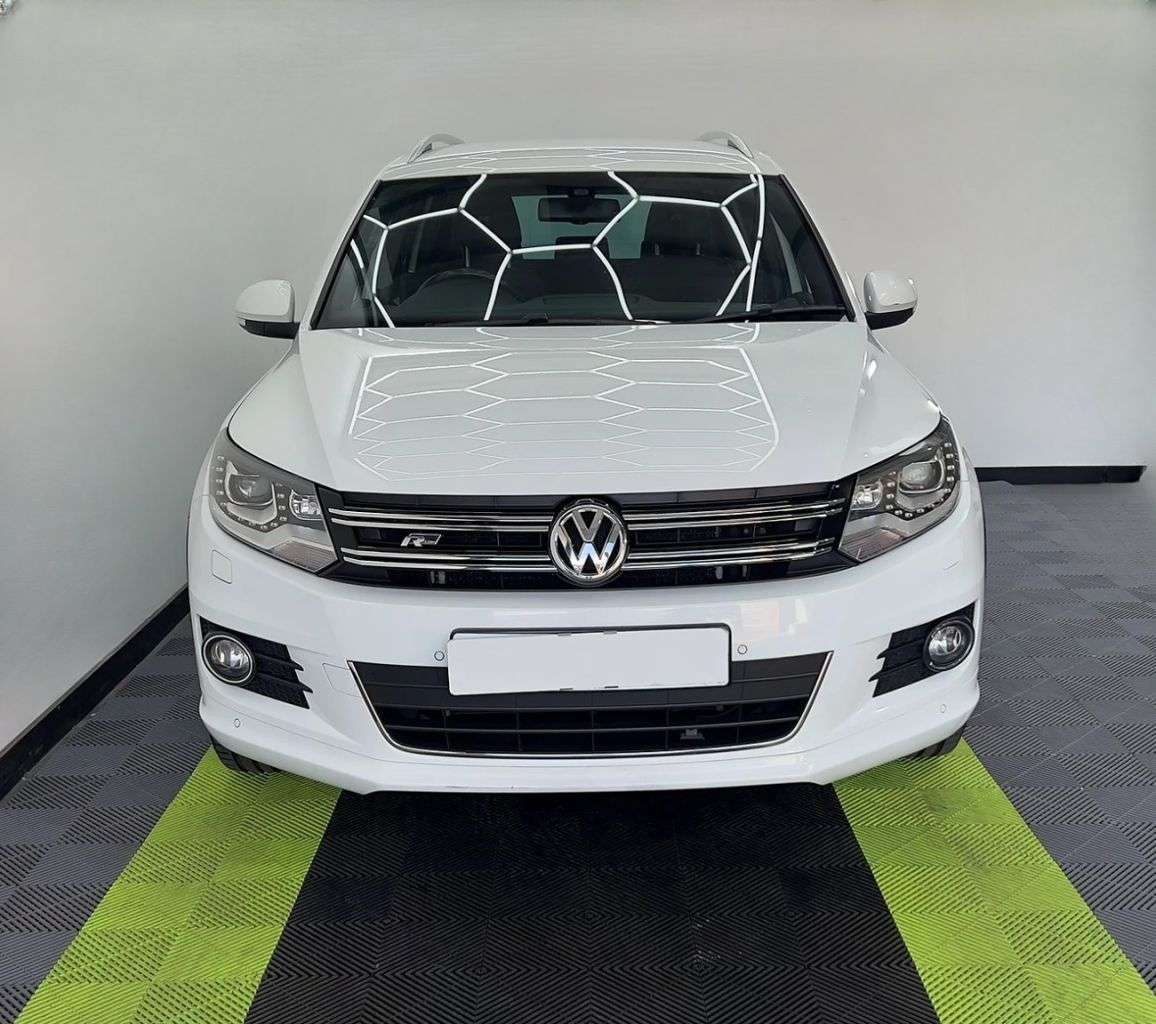 2015 VOLKSWAGEN TIGUAN 2015 VOLKSWAGEN TIGUAN