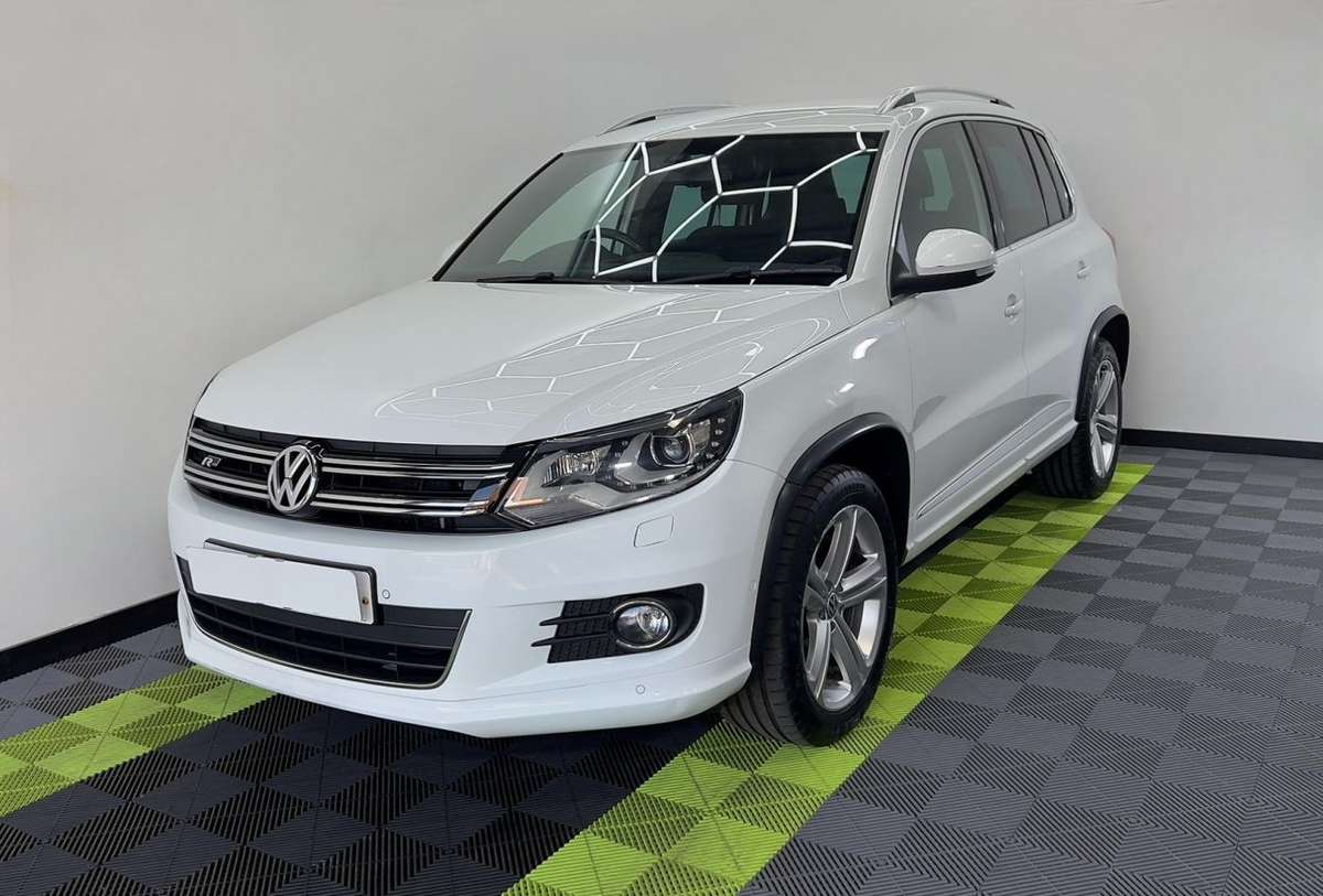Check out this Volkswagen Tiguan 2015 Diesel Automatic