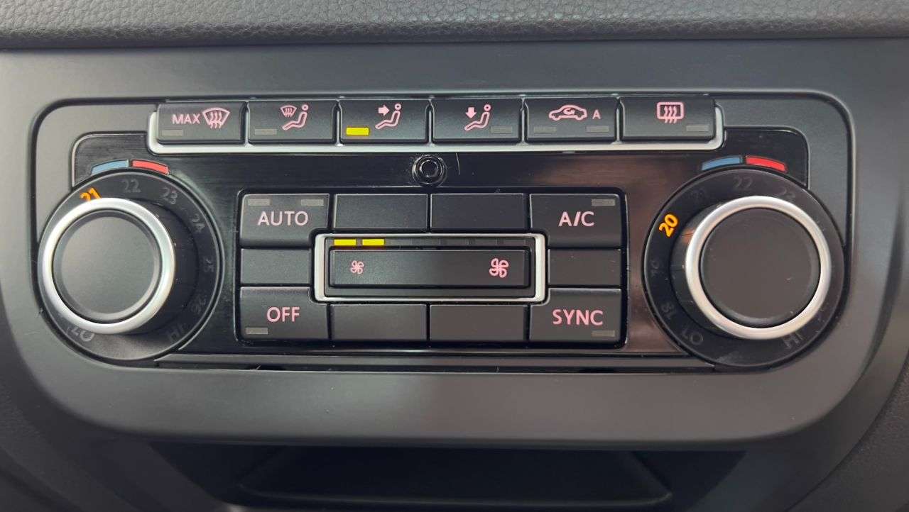 2015 VOLKSWAGEN TIGUAN 2015 VOLKSWAGEN TIGUAN