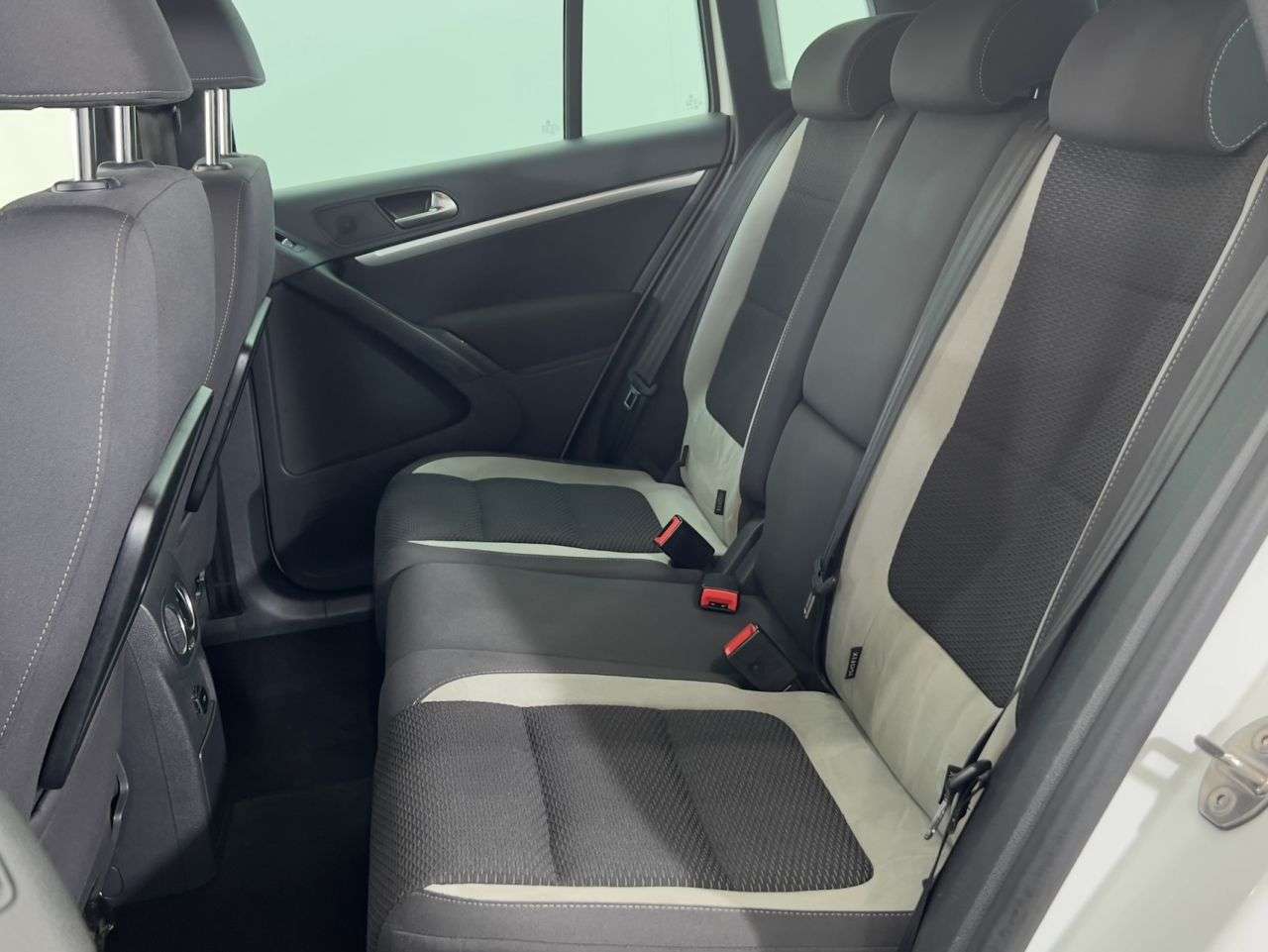 2015 VOLKSWAGEN TIGUAN 2015 VOLKSWAGEN TIGUAN