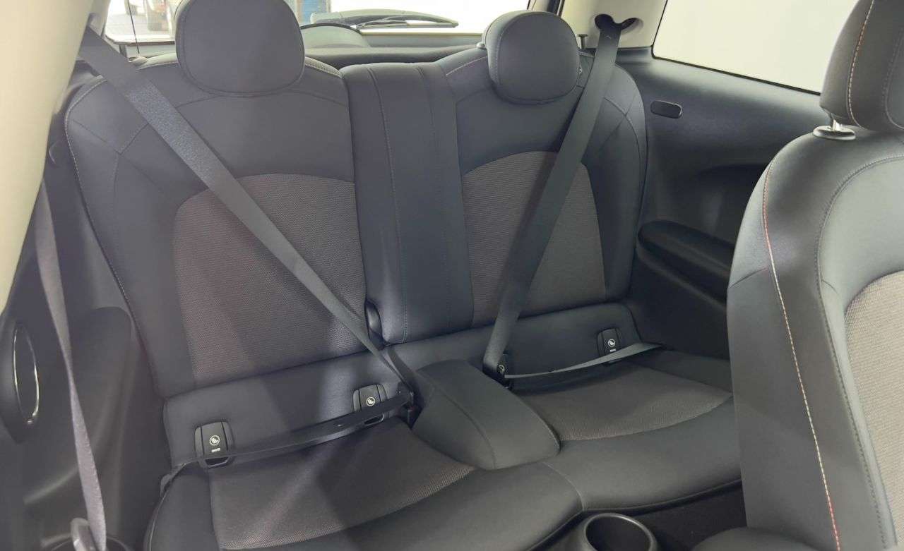 2016 MINI HATCH ONE 2016 MINI HATCH ONE