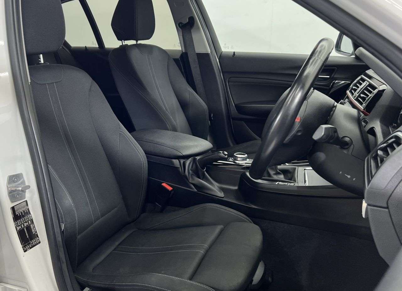 2017 BMW 1 SERIES 2017 BMW 1 SERIES