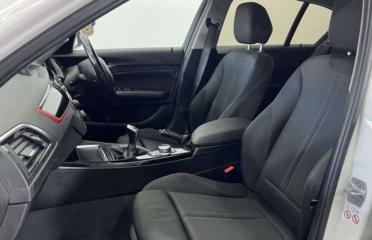 2017 BMW 1 SERIES 2017 BMW 1 SERIES