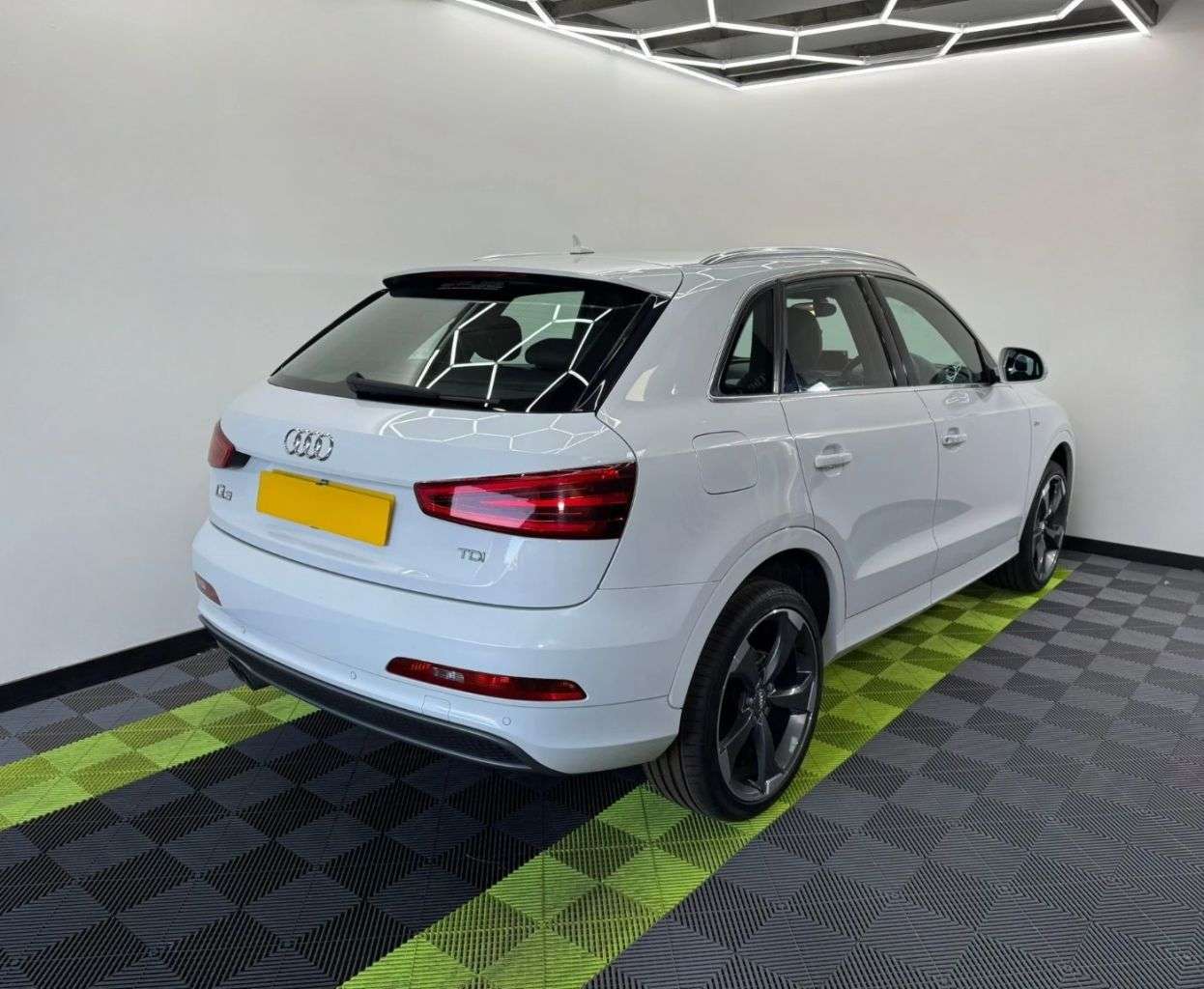 2018 AUDI Q3 2018 AUDI Q3