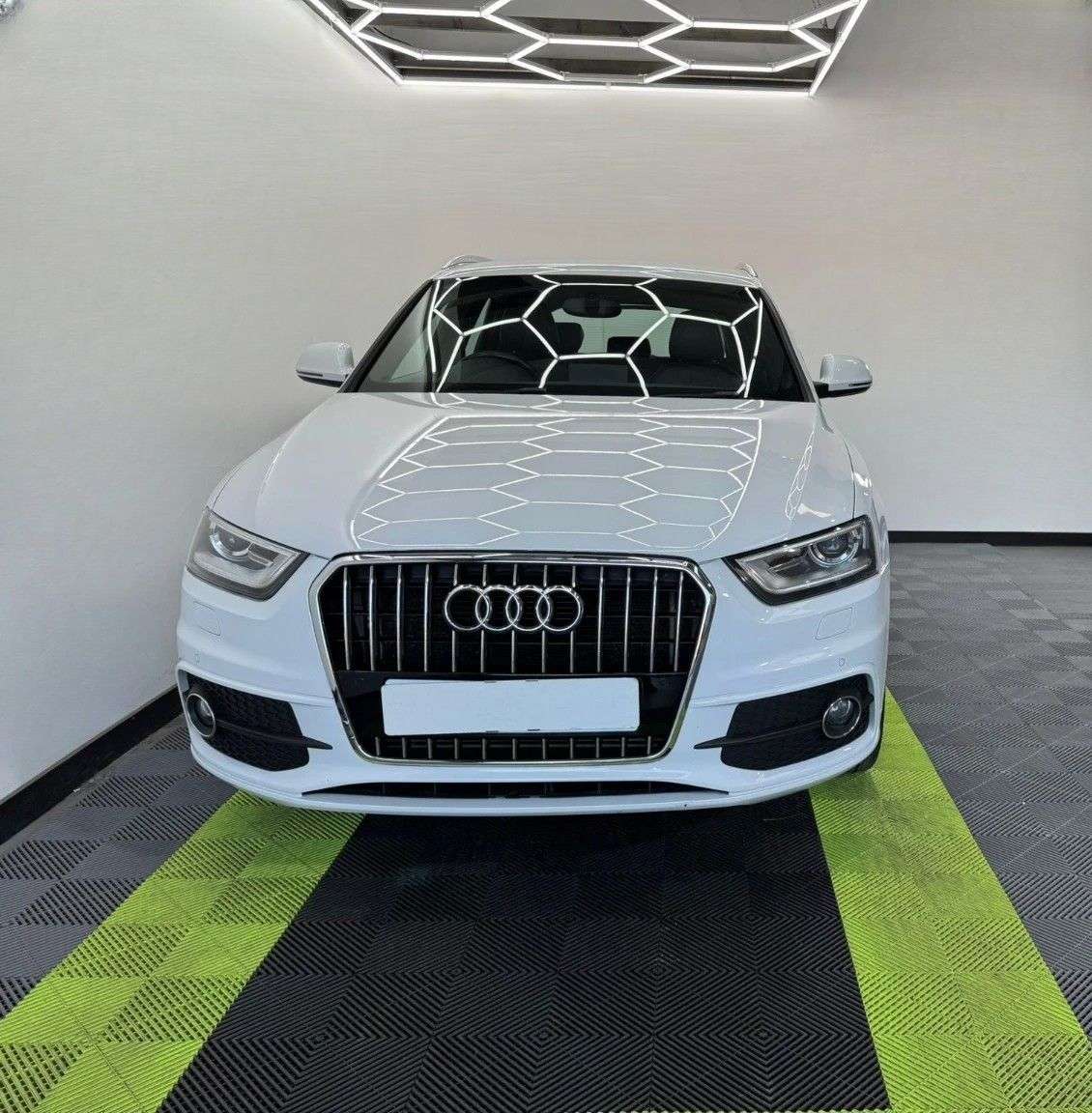 2018 AUDI Q3 2018 AUDI Q3