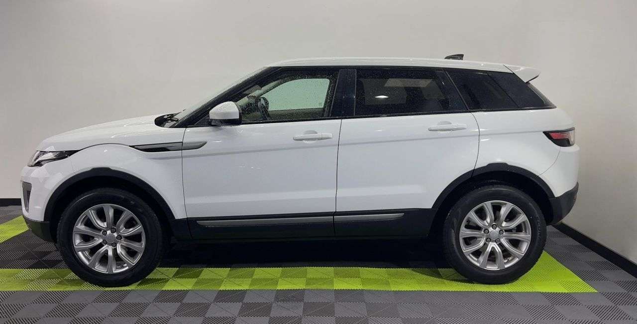 2017 LAND ROVER RANGE ROVER EVOQUE 2017 LAND ROVER RANGE ROVER EVOQUE