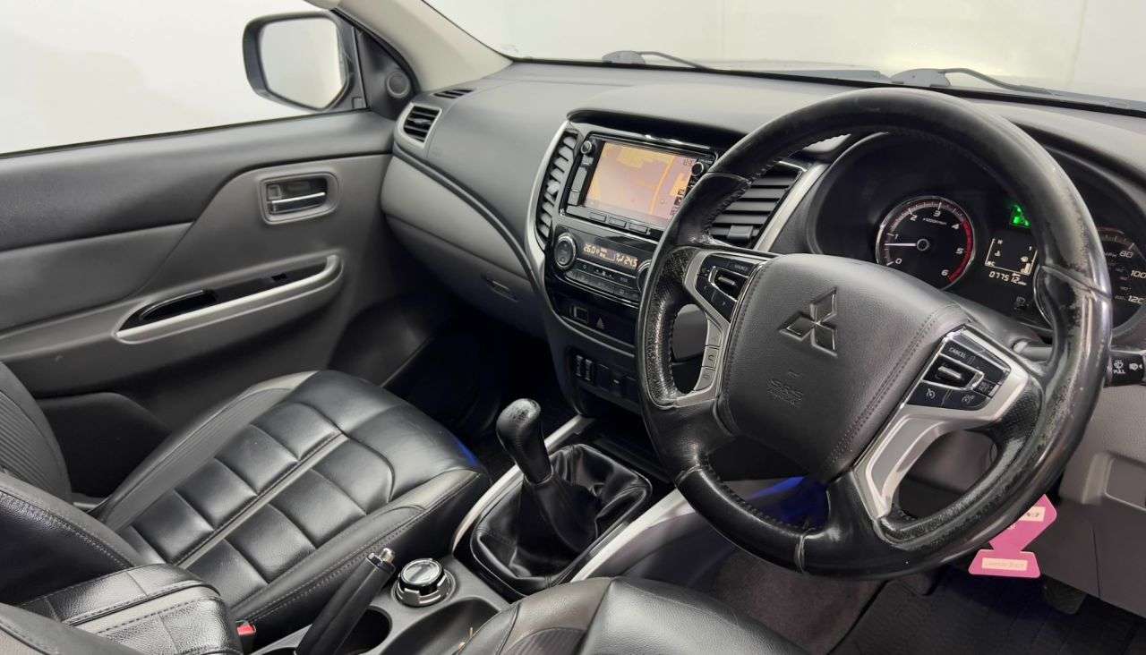 2017 MITSUBISHI L200 2017 MITSUBISHI L200