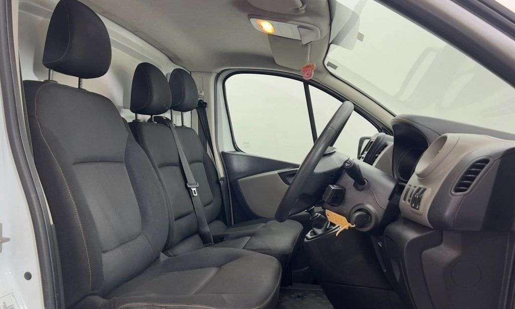 2016 RENAULT TRAFIC 2016 RENAULT TRAFIC