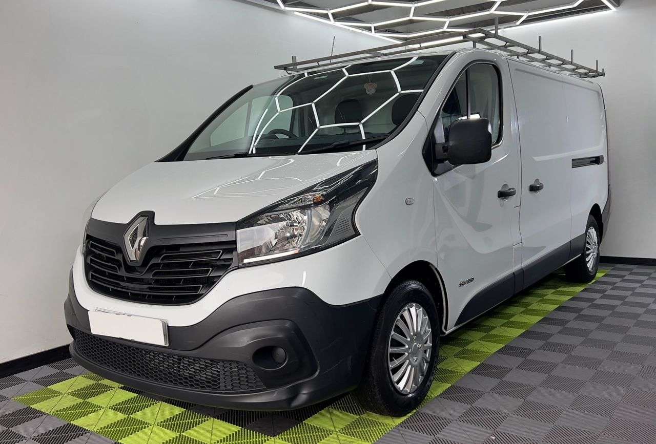 A 2016 RENAULT TRAFIC 1.6 dCi 29 Business Panel Van 5dr Diesel Manual LWB Standard Roof Euro 6 (1 A 2016 RENAULT TRAFIC 1.6 dCi 29 Business Panel Van 5dr Diesel Manual LWB Standard Roof Euro 6 (1