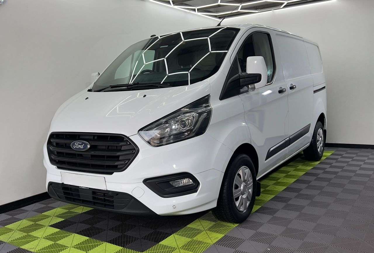 A 2018 FORD TRANSIT CUSTOM 2.0 280 EcoBlue Trend Panel Van 5dr Diesel Manual L1 H1 Euro 6 (130 ps) A 2018 FORD TRANSIT CUSTOM 2.0 280 EcoBlue Trend Panel Van 5dr Diesel Manual L1 H1 Euro 6 (130 ps)