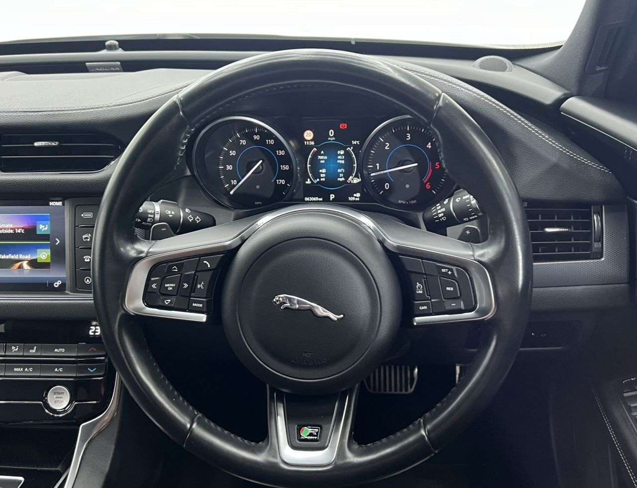 2016 JAGUAR XF 2016 JAGUAR XF