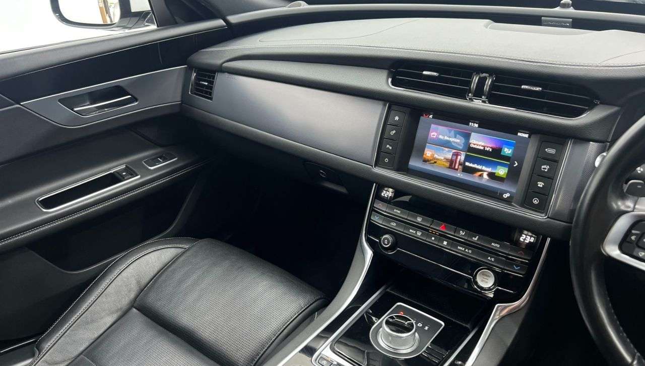 2016 JAGUAR XF 2016 JAGUAR XF
