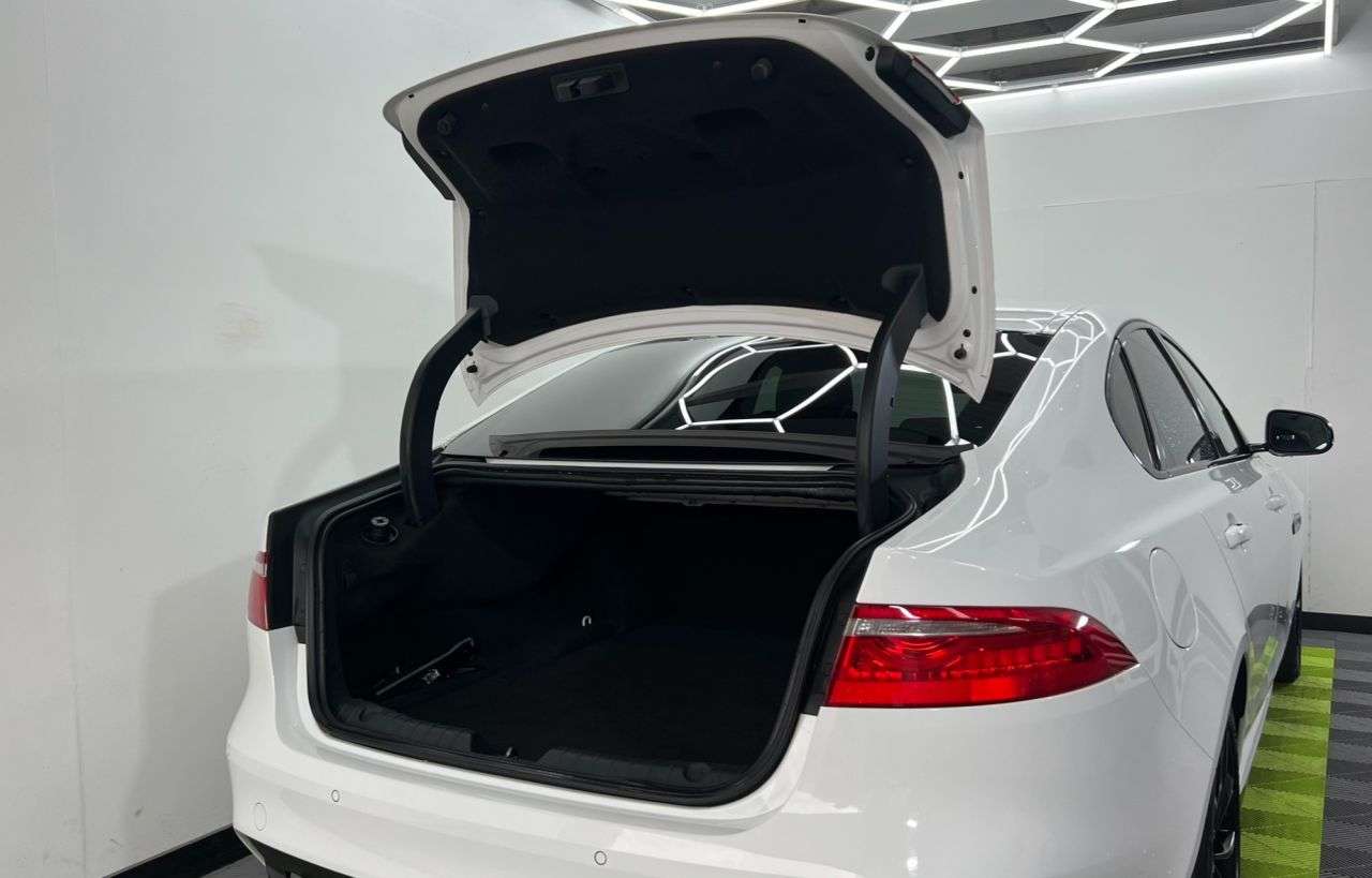 2016 JAGUAR XF 2016 JAGUAR XF