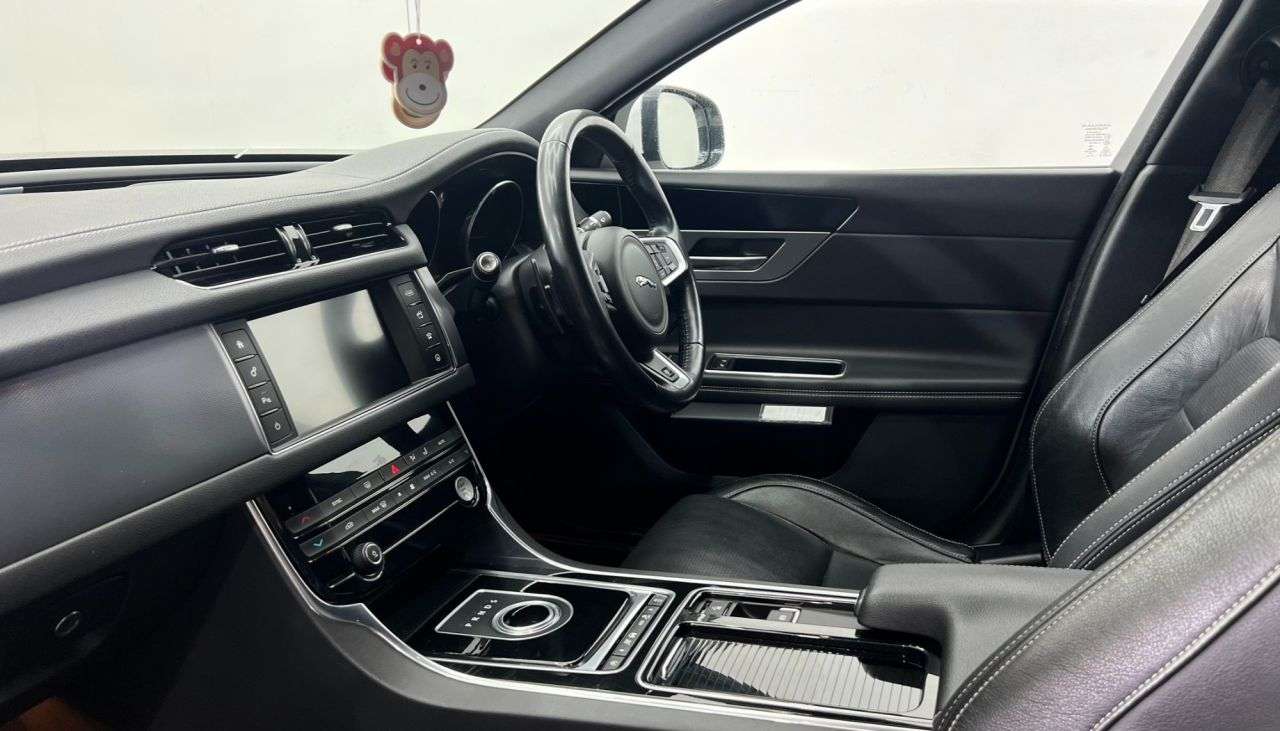 2016 JAGUAR XF 2016 JAGUAR XF