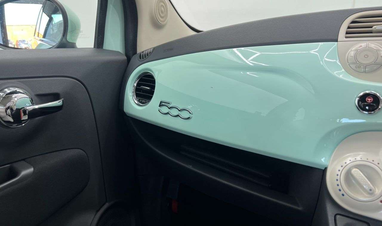 2015 FIAT 500 2015 FIAT 500