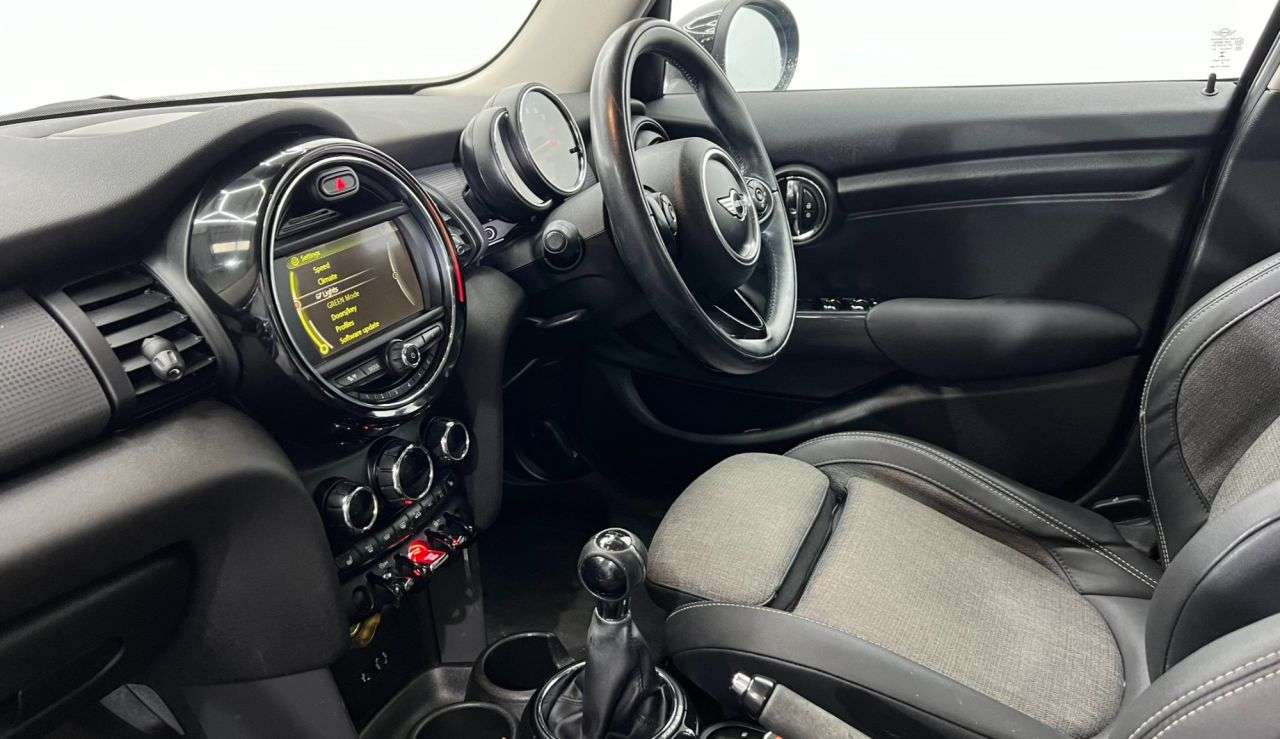 2015 MINI HATCH 2015 MINI HATCH