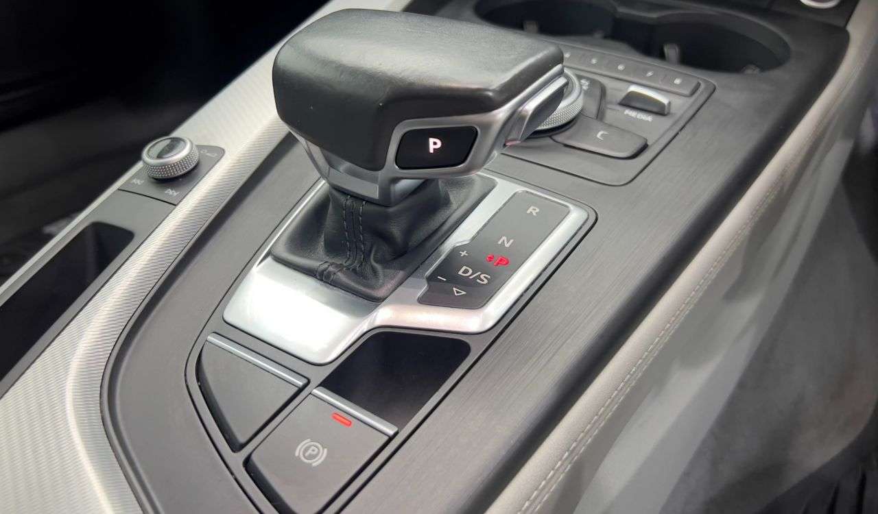 2017 AUDI A4 AVANT 2017 AUDI A4 AVANT