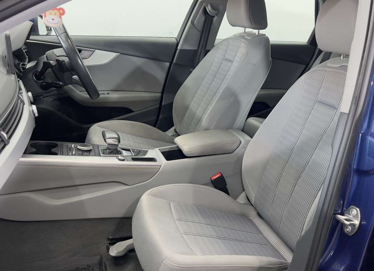 2017 AUDI A4 AVANT 2017 AUDI A4 AVANT