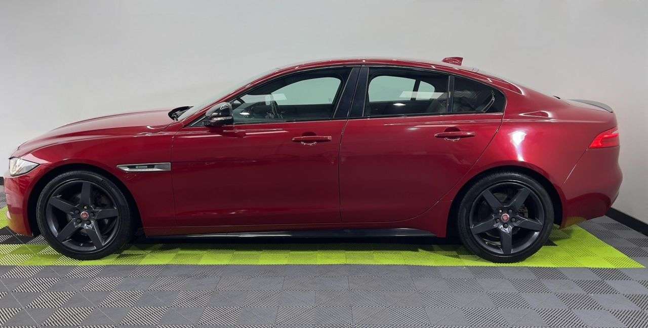 2016 JAGUAR XE 2016 JAGUAR XE