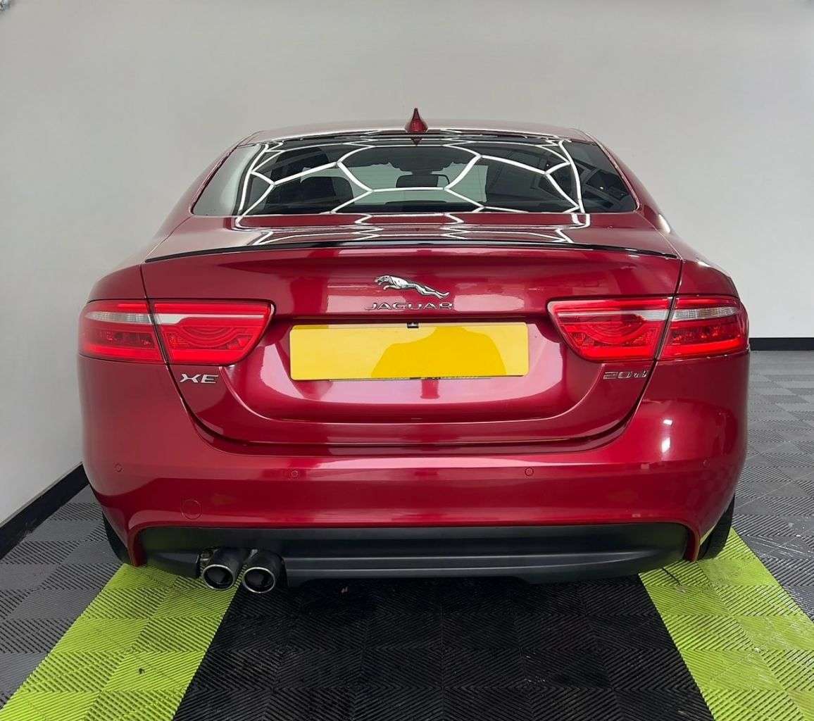 2016 JAGUAR XE 2016 JAGUAR XE