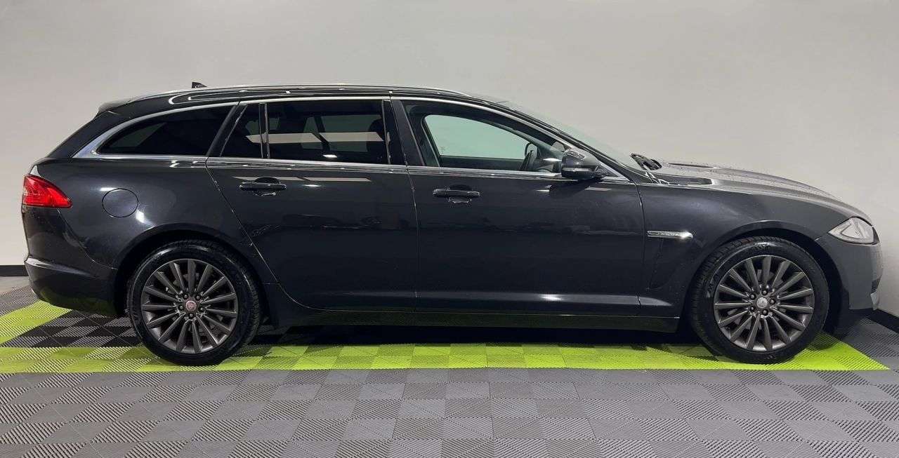 2015 JAGUAR XF 2015 JAGUAR XF