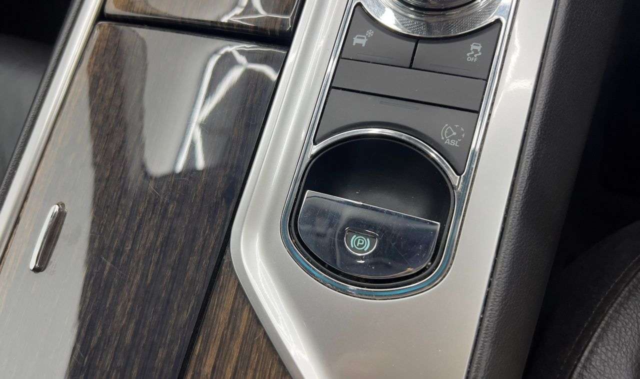 2015 JAGUAR XF 2015 JAGUAR XF