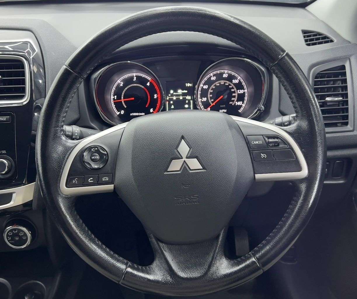 2015 MITSUBISHI ASX 2015 MITSUBISHI ASX