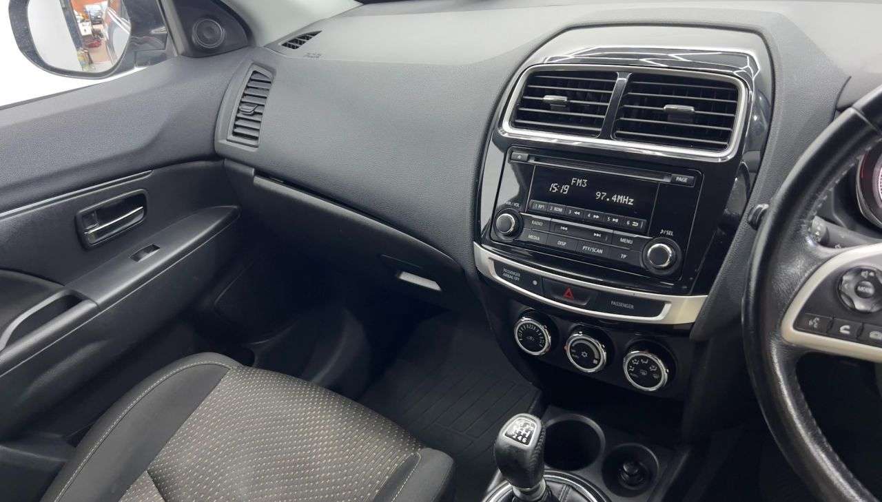 2015 MITSUBISHI ASX 2015 MITSUBISHI ASX