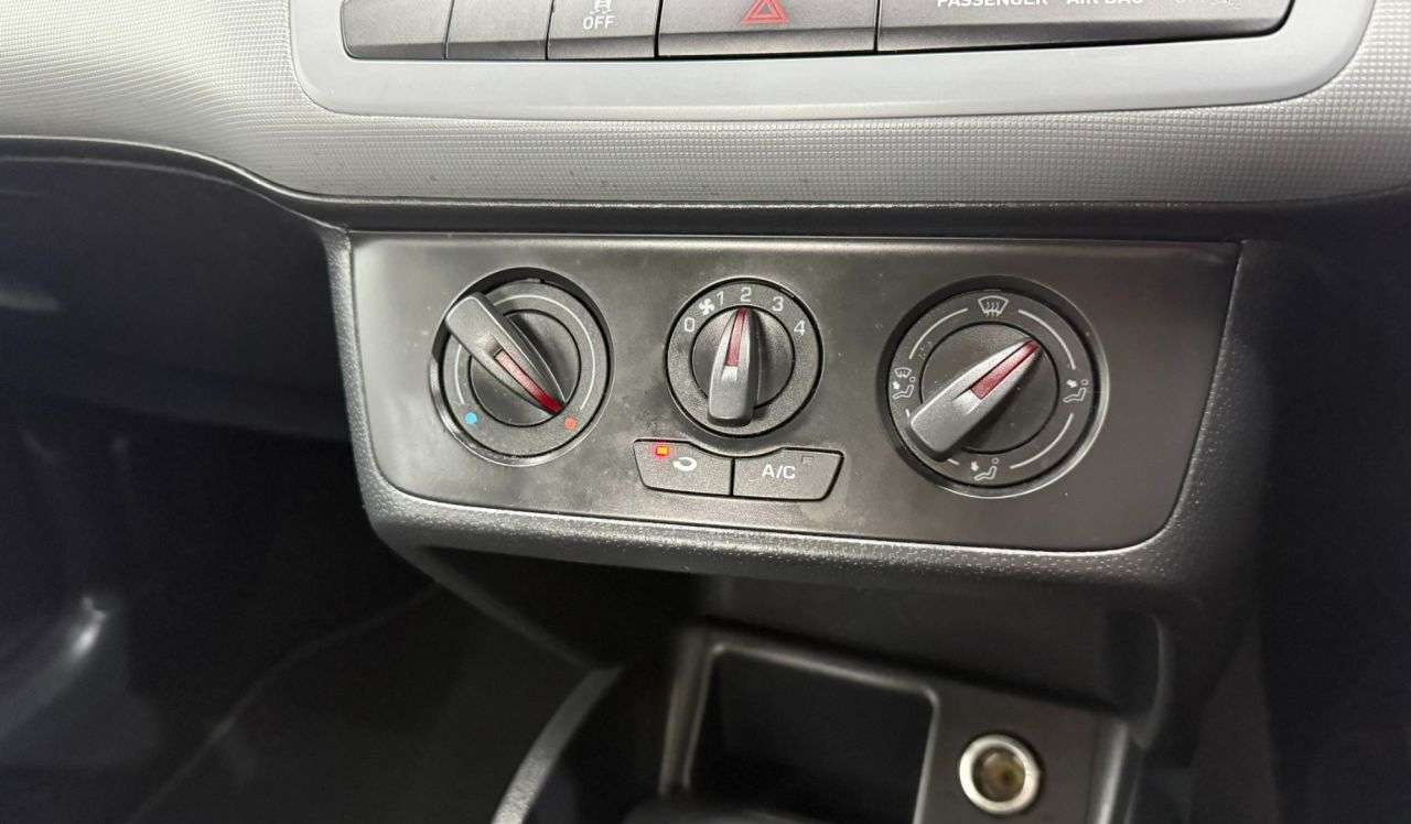 2015 SEAT IBIZA 2015 SEAT IBIZA