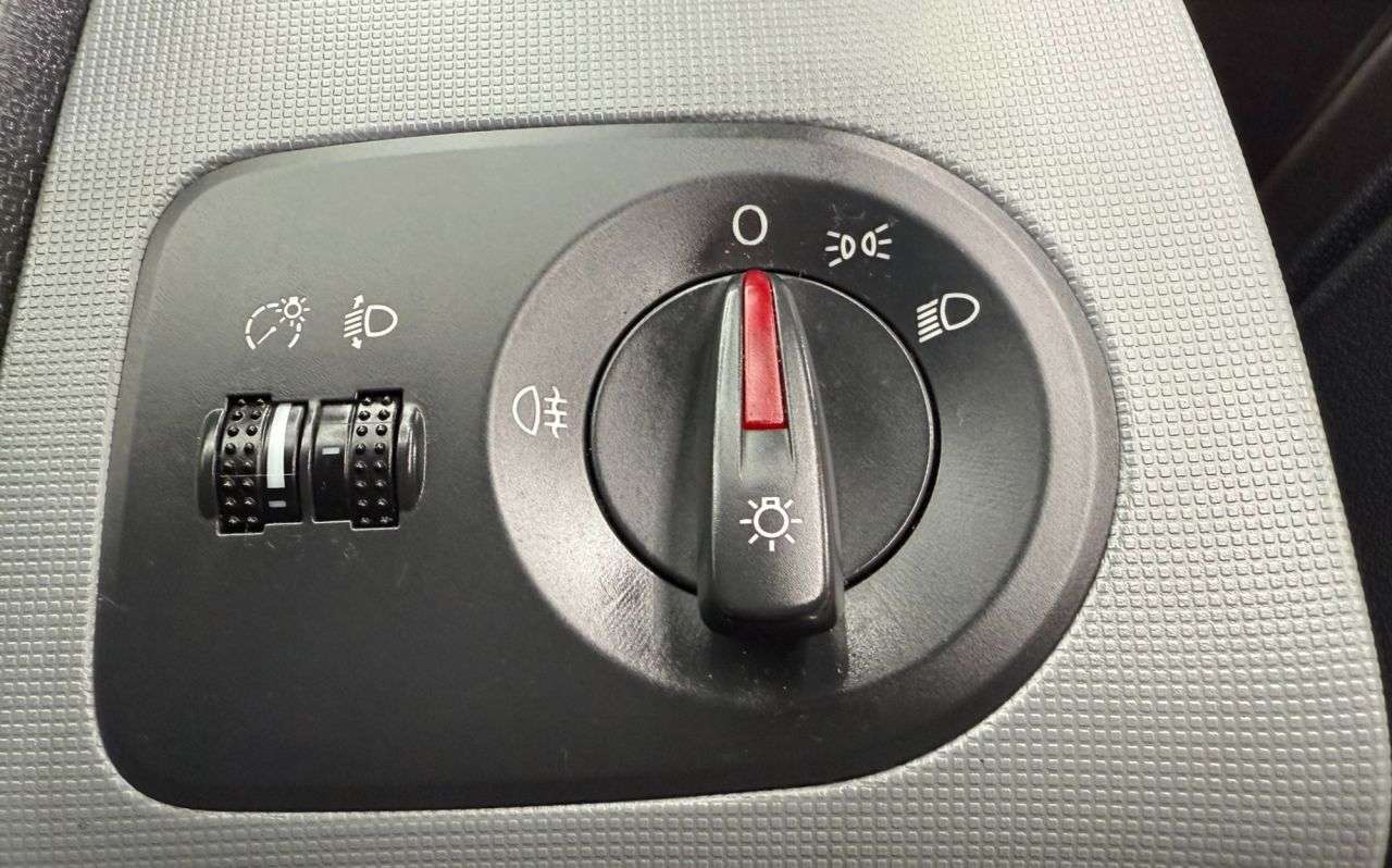 2015 SEAT IBIZA 2015 SEAT IBIZA