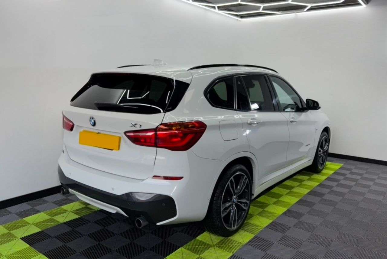 2017 BMW X1 2017 BMW X1